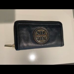 Tory Burch Continental Wallet